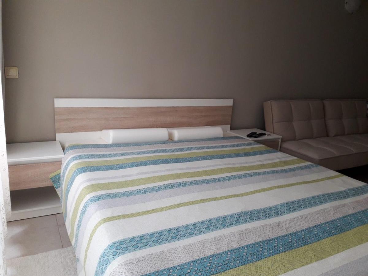 Appartamento Treti Mart North Primorsko Esterno foto