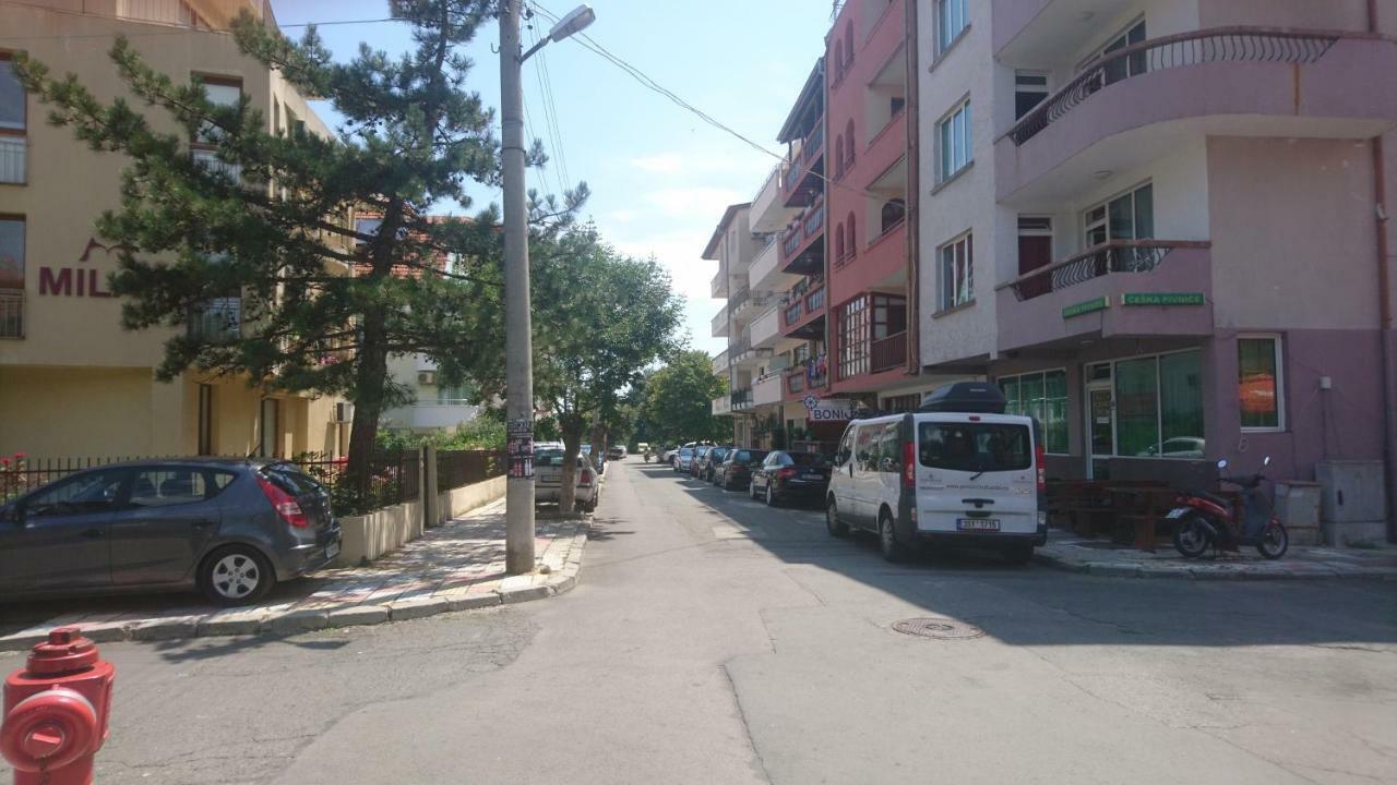 Appartamento Treti Mart North Primorsko Esterno foto